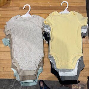 Lullaby Size 6-9 Month Bodysuits
